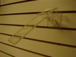 Swivel Shoe Display with Heel Rest for Slatwall